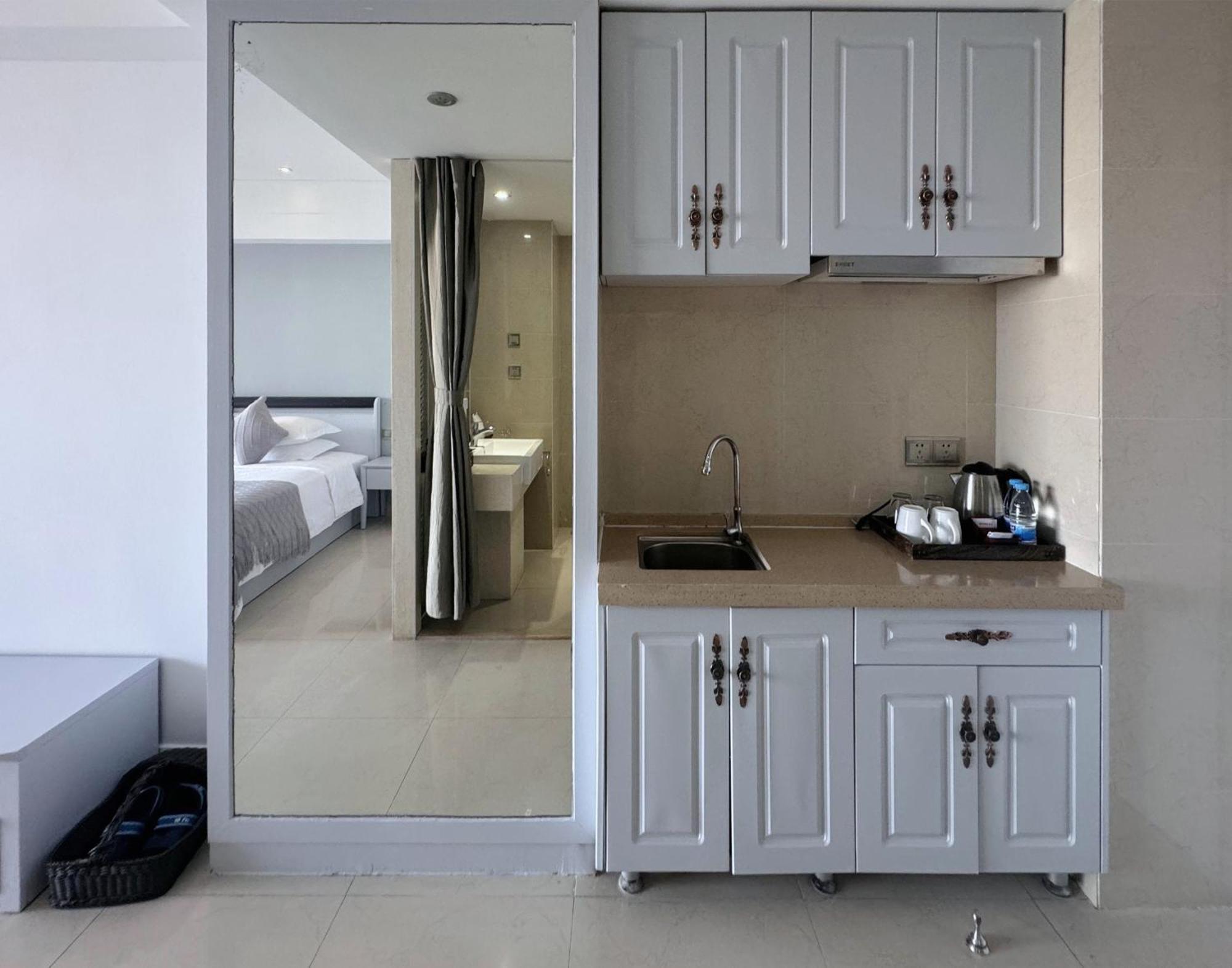 Barry Boutique Hotel Sanya Esterno foto
