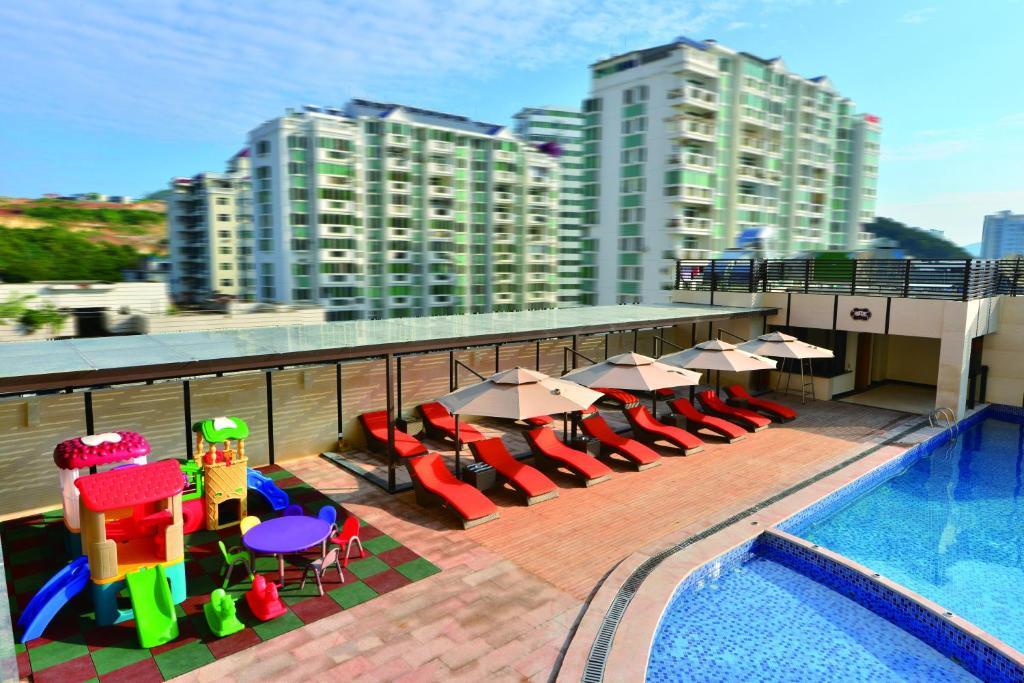 Barry Boutique Hotel Sanya Esterno foto
