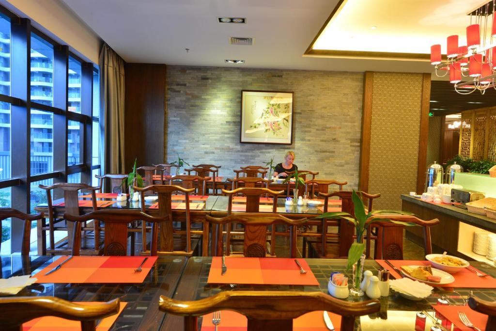 Barry Boutique Hotel Sanya Esterno foto